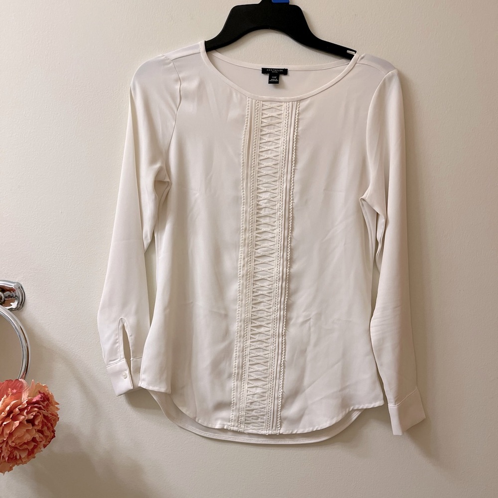 Ann Taylor LS Blouse size XXSP ivory